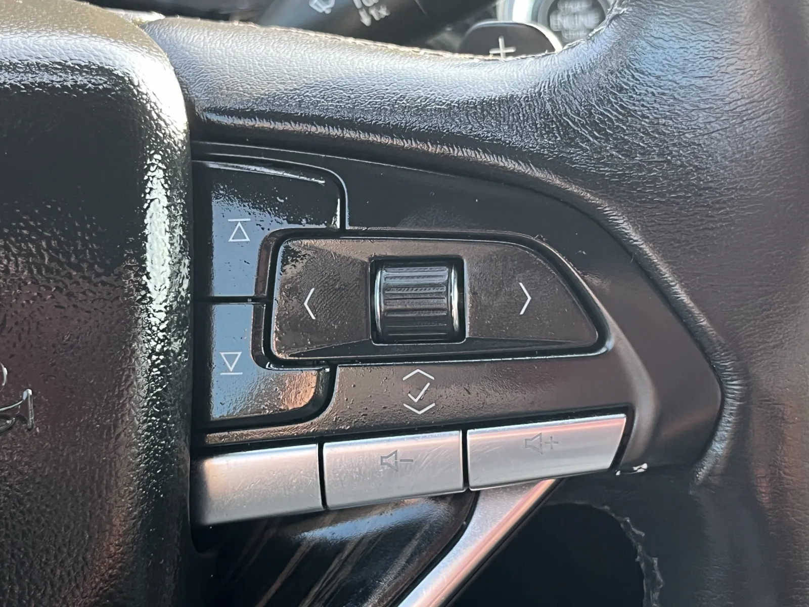 Cadillac XT6 photo 18