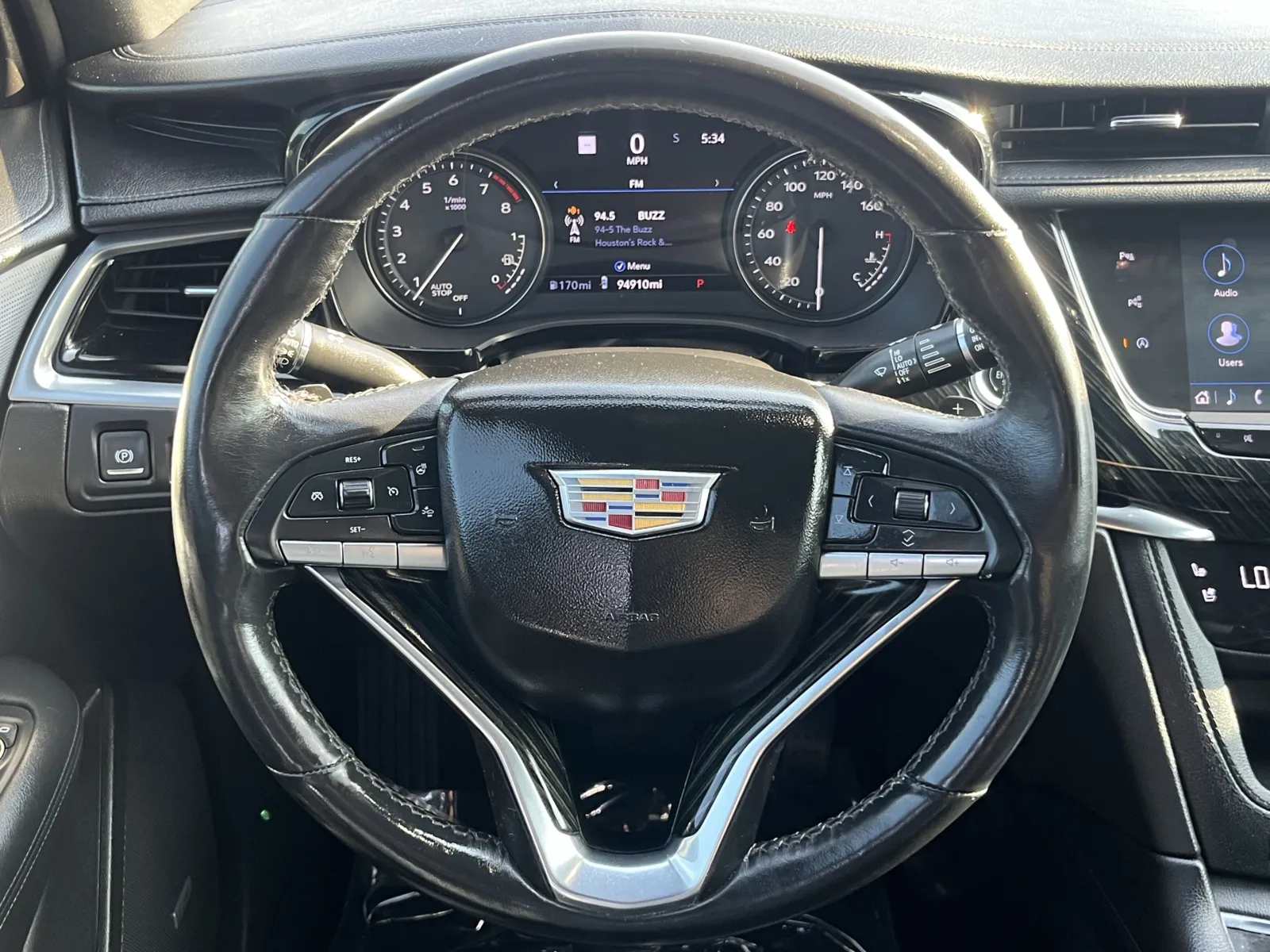 Cadillac XT6 photo 16
