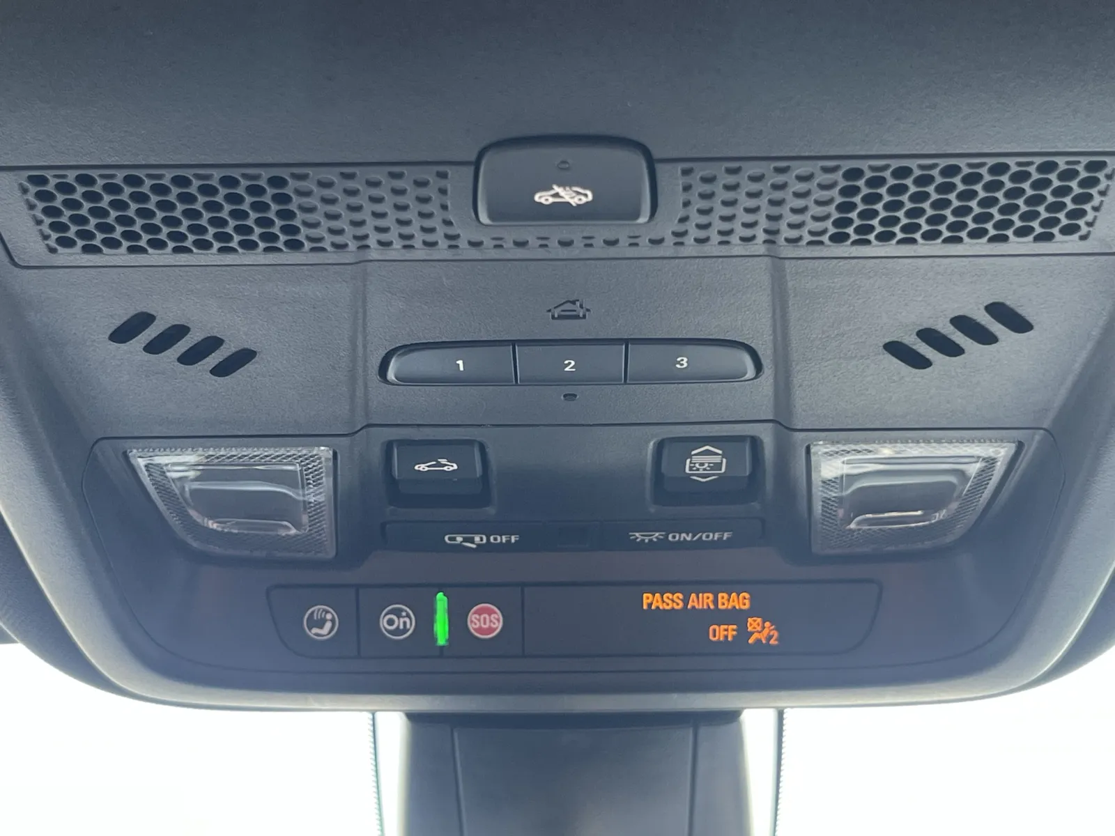 Cadillac XT6 photo 21