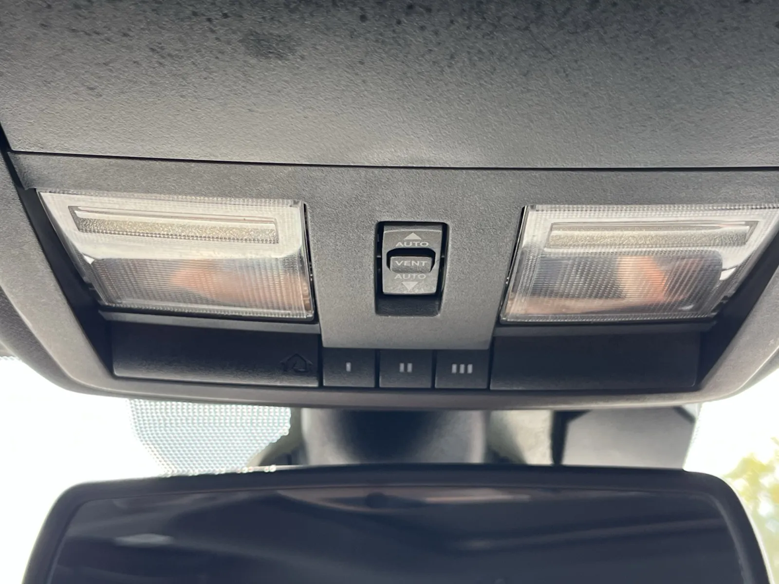 Dodge Challenger photo 23