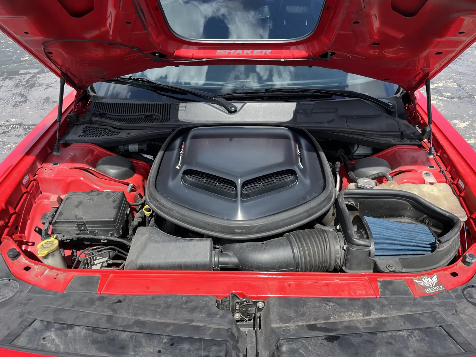 Dodge Challenger photo 13