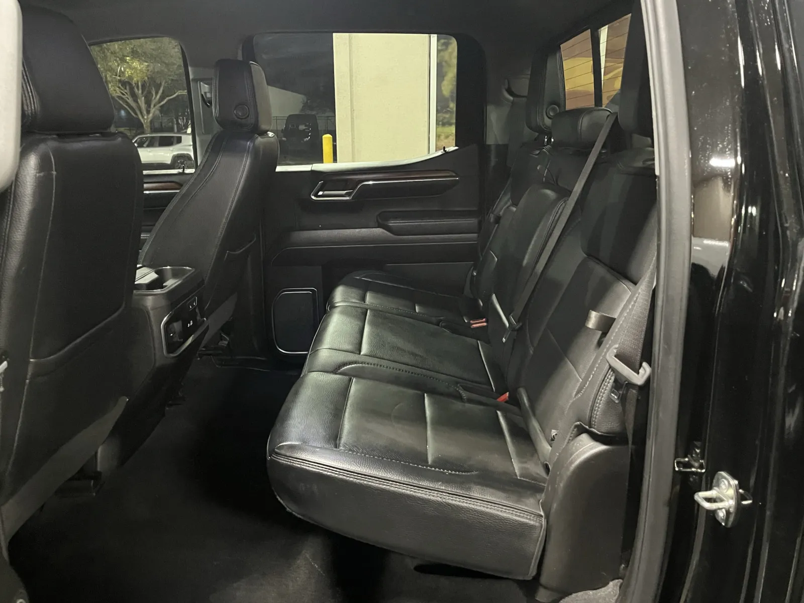 GMC Sierra photo 27