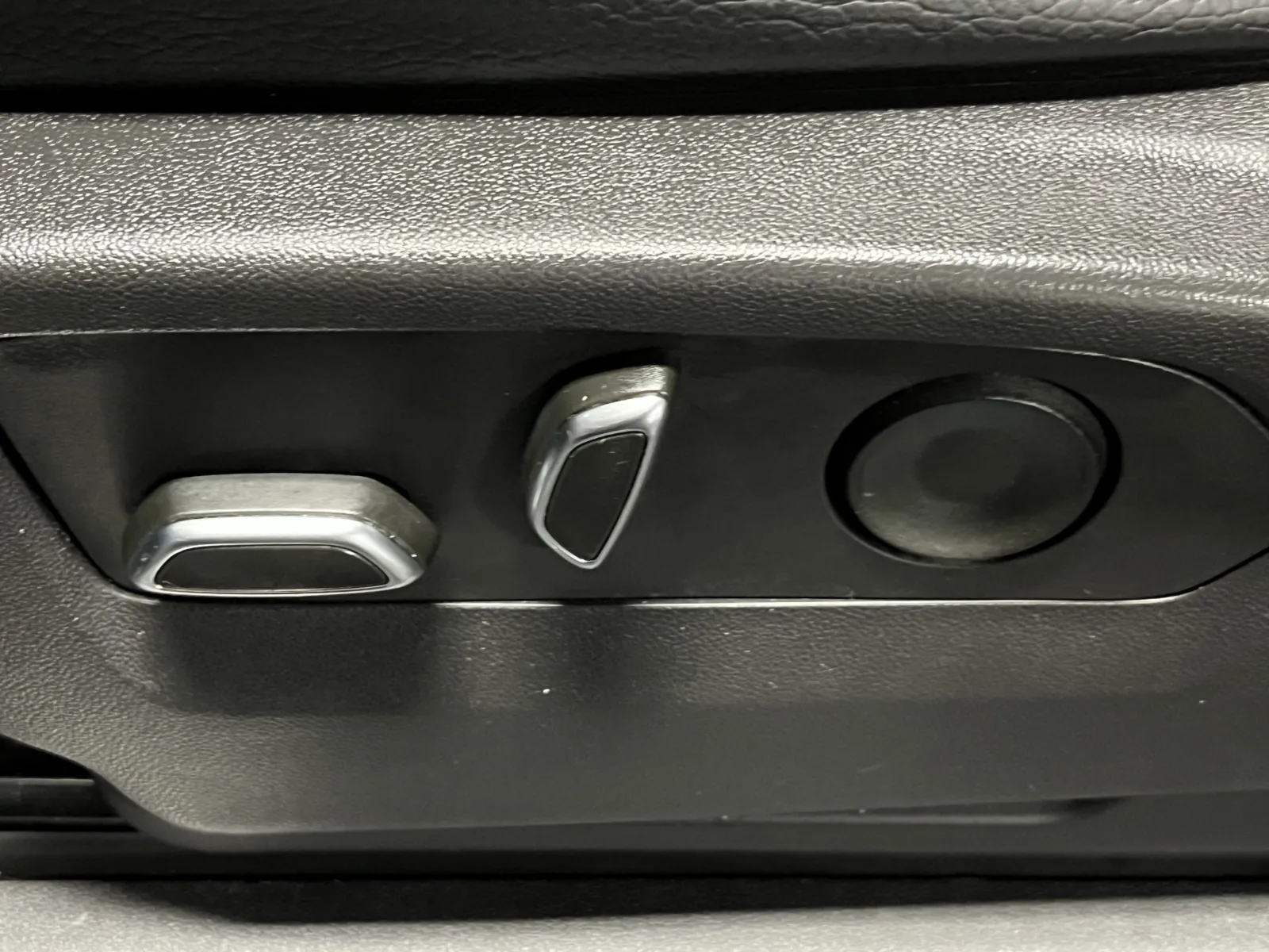 GMC Sierra photo 24