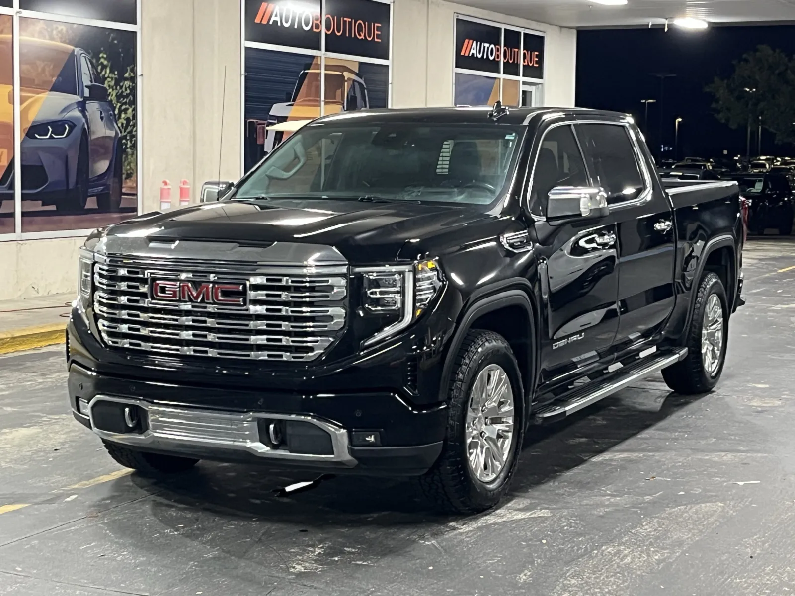 GMC Sierra photo 3