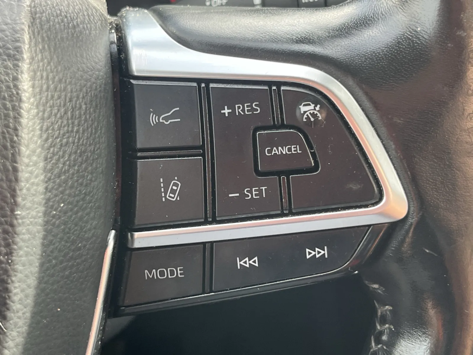 Toyota Highlander photo 17