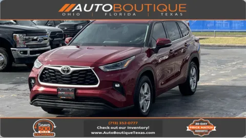 Red 2021 Toyota Highlander LE for sale in Alvin, TX