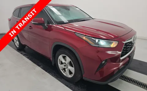 Another view of 2021 Toyota Highlander LE for sale in Alvin, TX at Auto Boutique Texas
