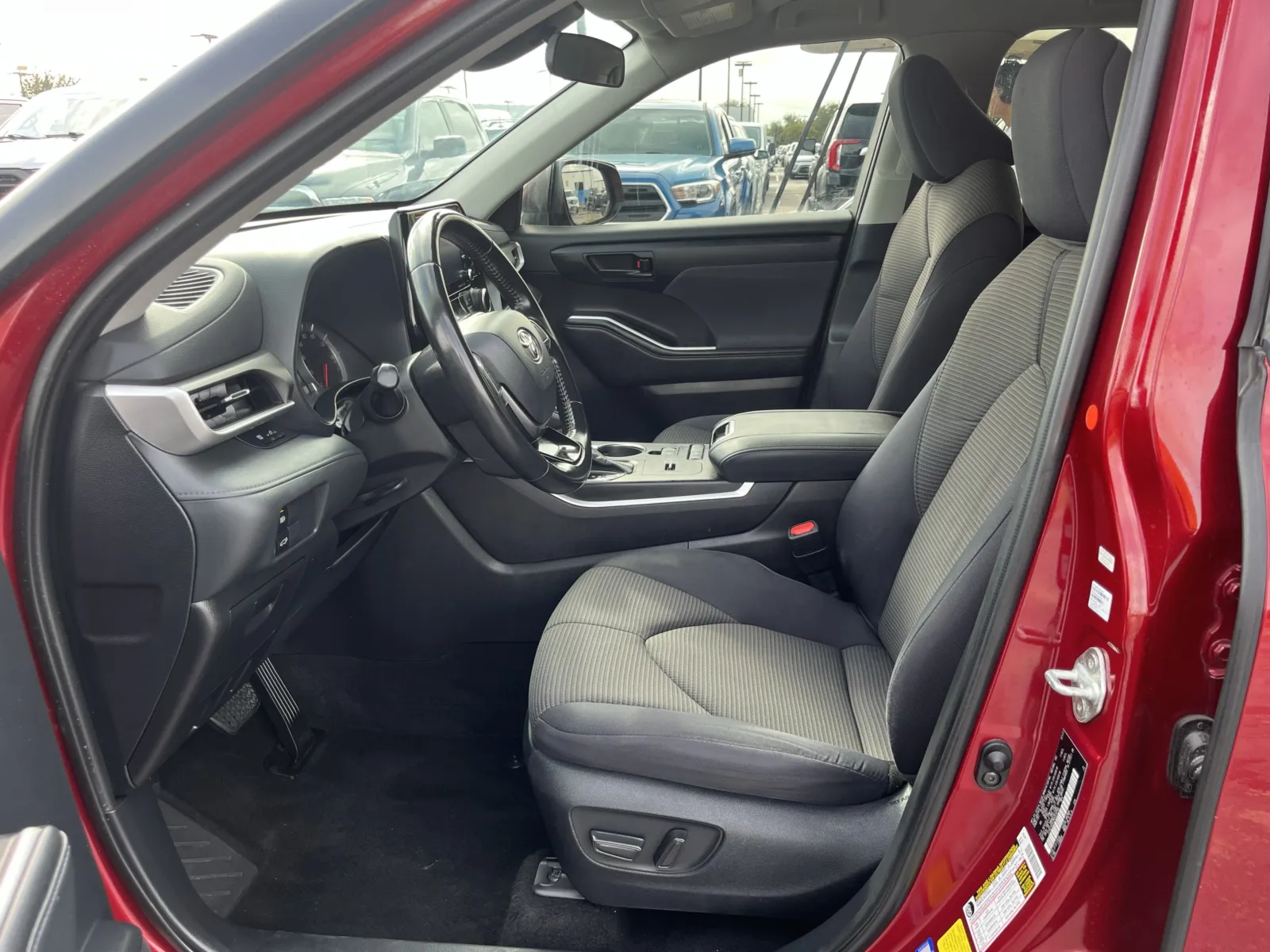 Toyota Highlander photo 24