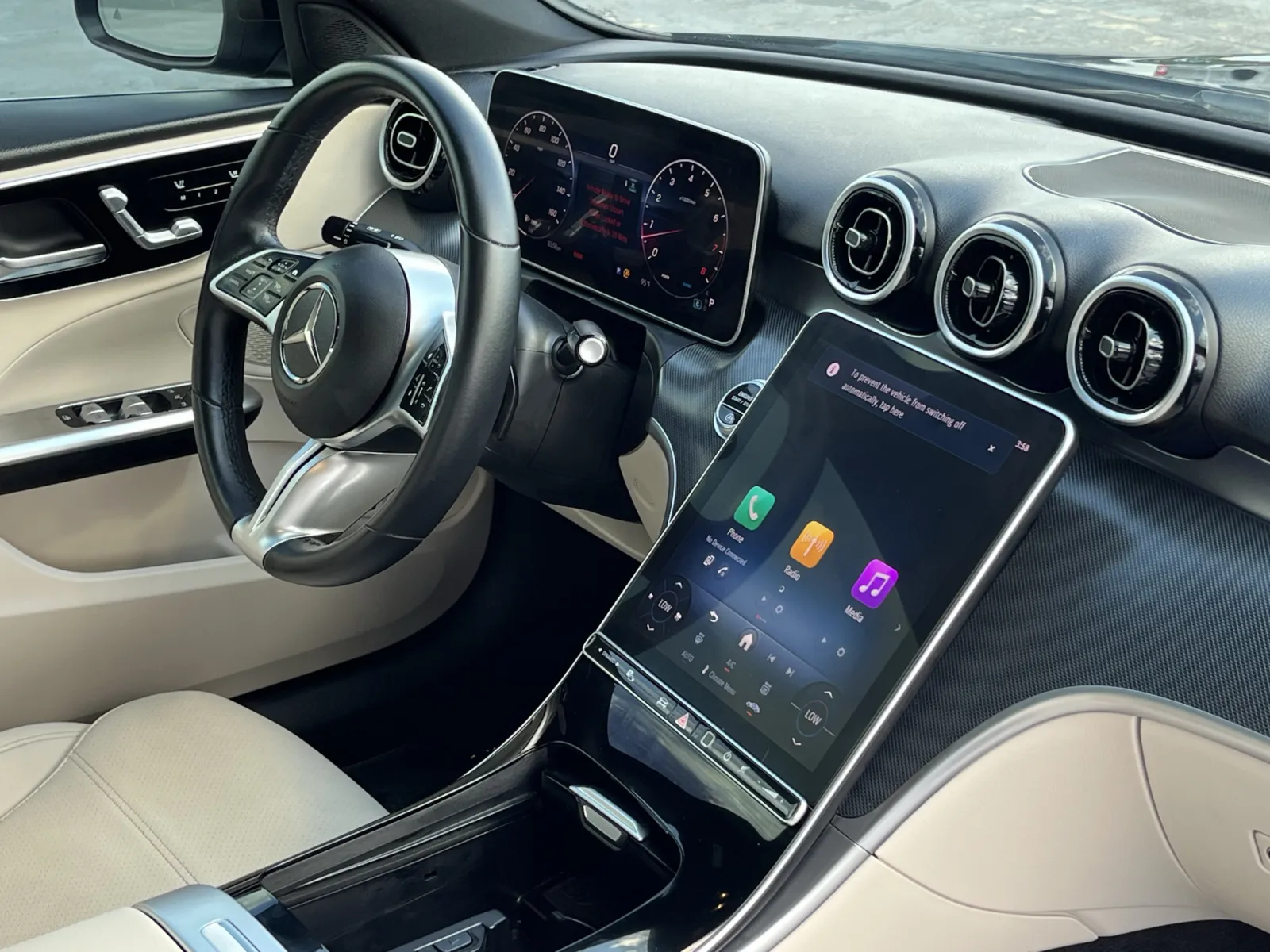 Mercedes-Benz C-Class photo 16