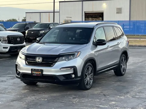 Photos of 2022 Honda Pilot Sport for sale in Alvin, TX at Auto Boutique Texas