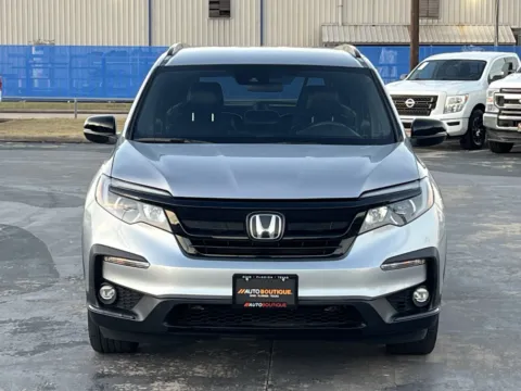 More photos of 2022 Honda Pilot Sport at Auto Boutique Texas, TX