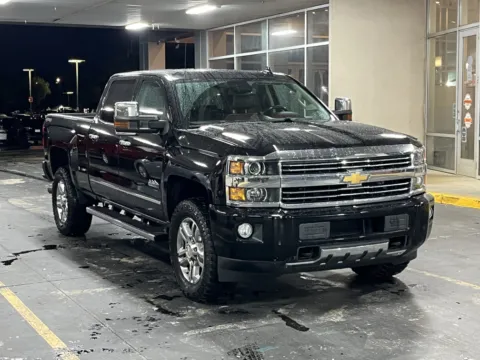 Photos of 2016 Chevrolet Silverado 2500 HD High Country for sale in Alvin, TX at Auto Boutique Texas