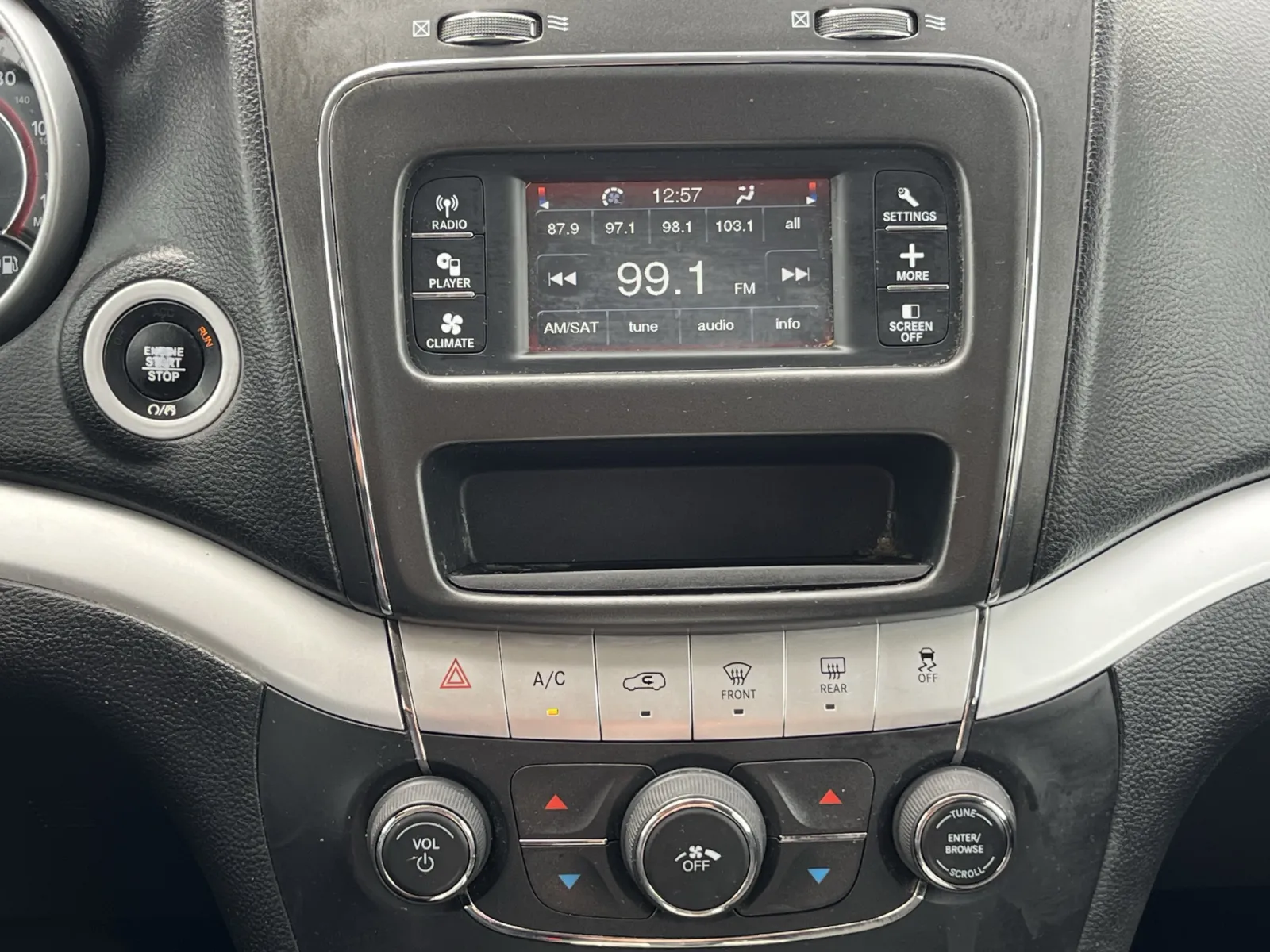 Dodge Journey photo 18