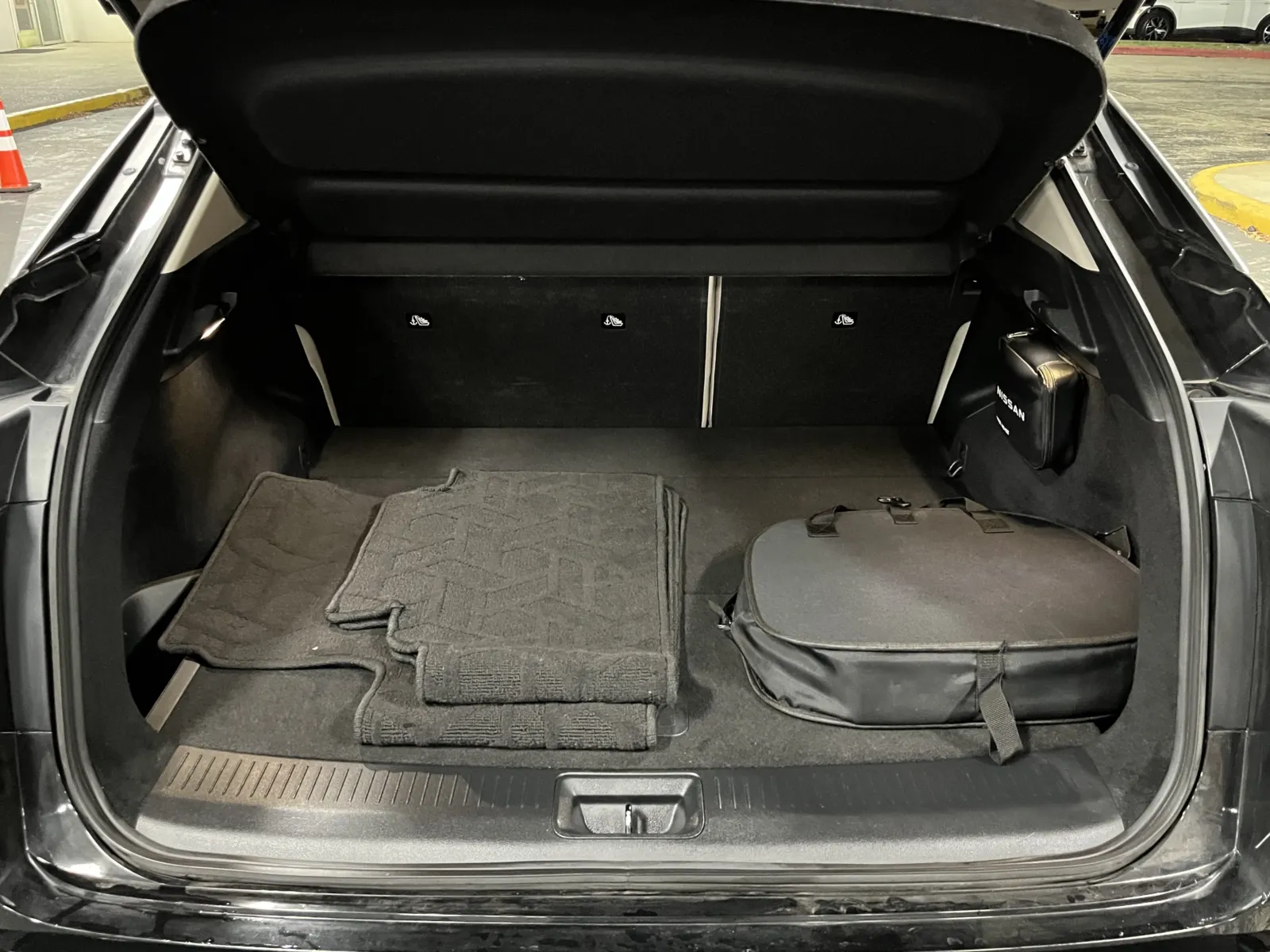 Nissan Ariya photo 12