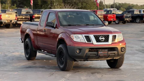 Red 2016 Nissan Frontier S for sale in Alvin, TX