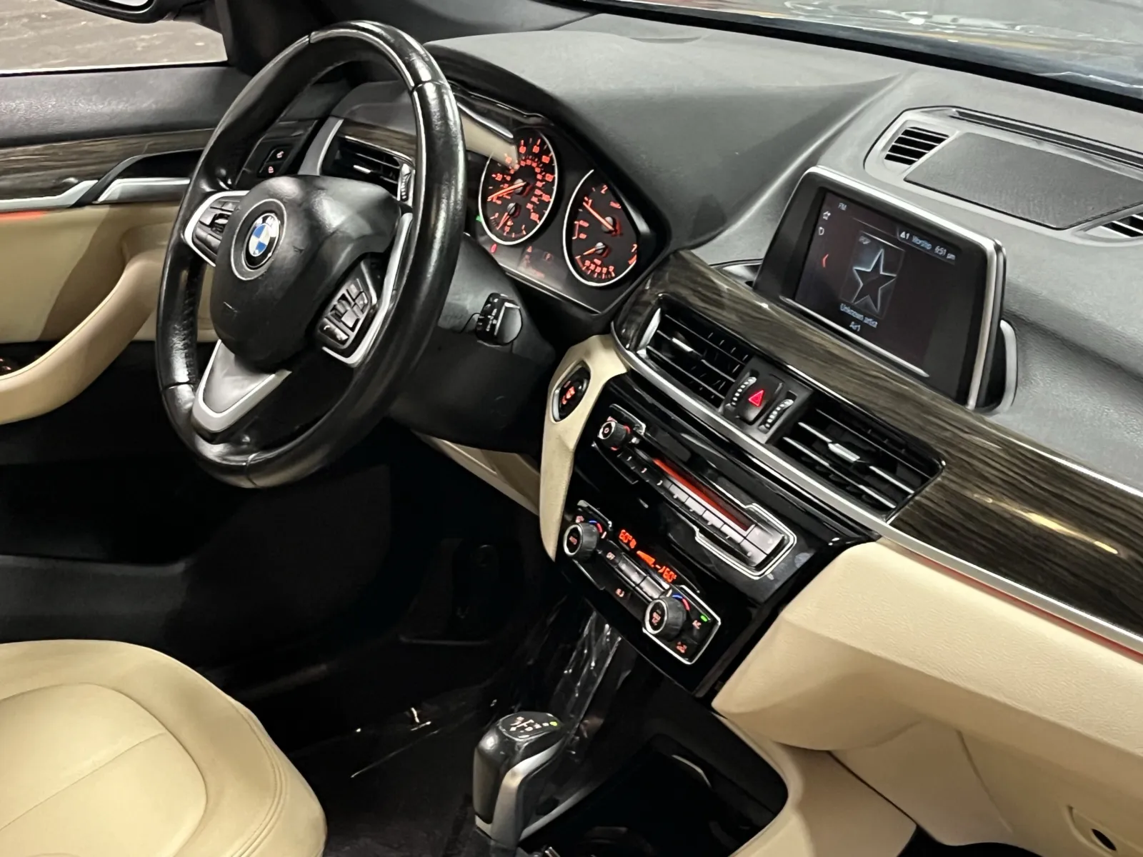BMW X1 photo 13