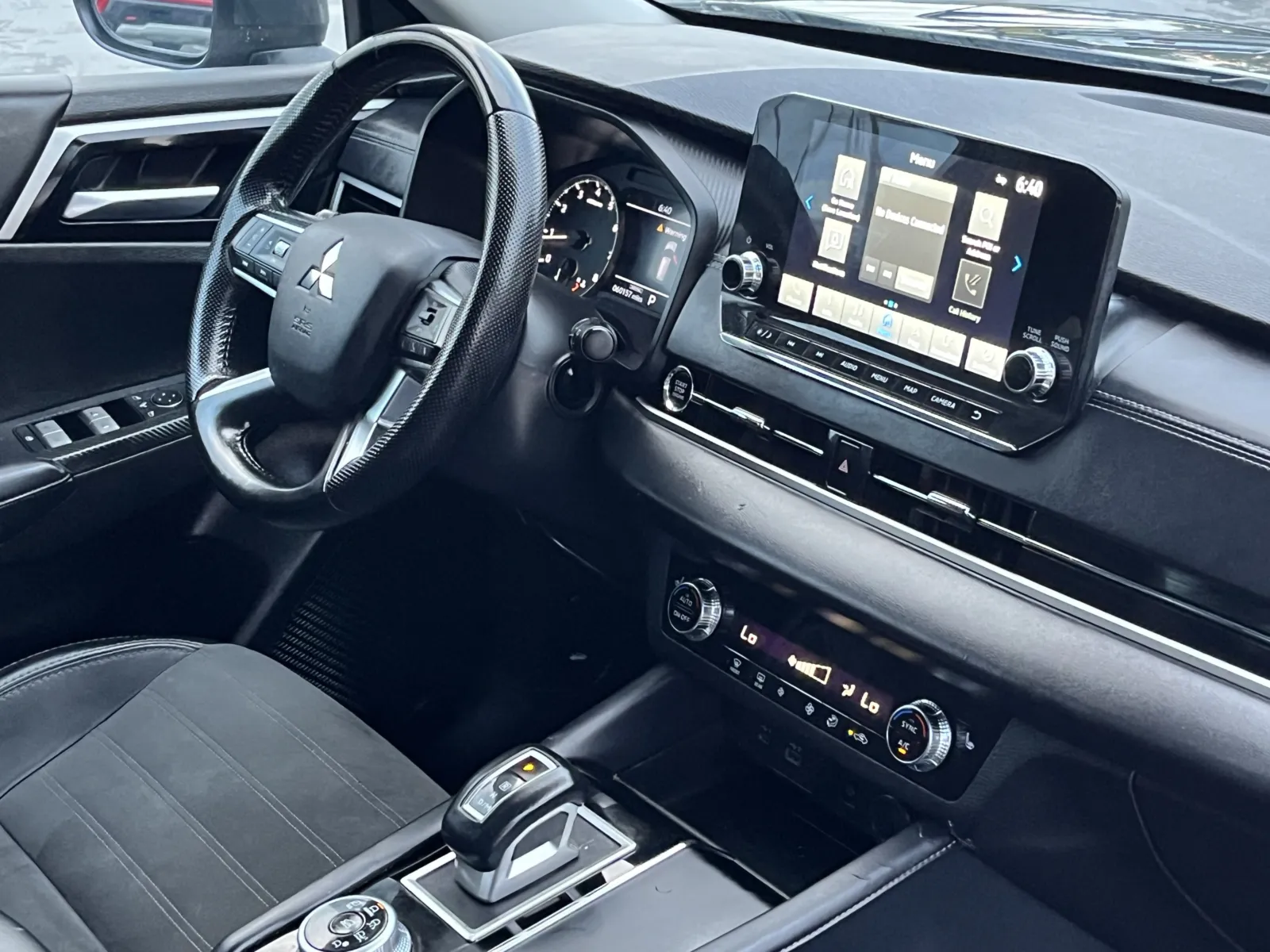 Mitsubishi Outlander photo 16