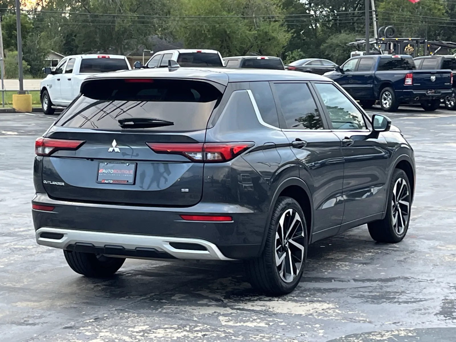 Mitsubishi Outlander photo 9