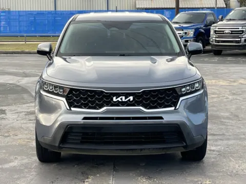 More photos of 2023 Kia Sorento LX at Auto Boutique Texas, TX
