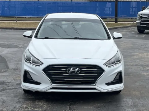 More photos of 2019 Hyundai Sonata SE at Auto Boutique Texas, TX