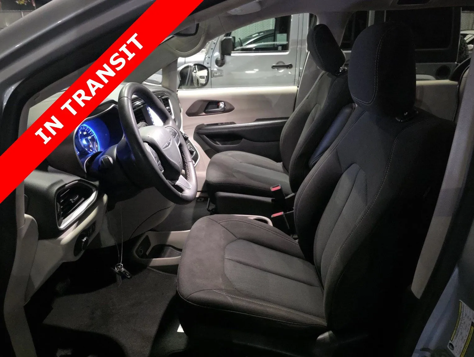Chrysler Voyager photo 6