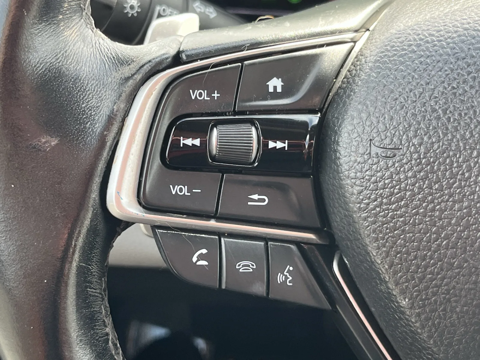 Honda Accord photo 19