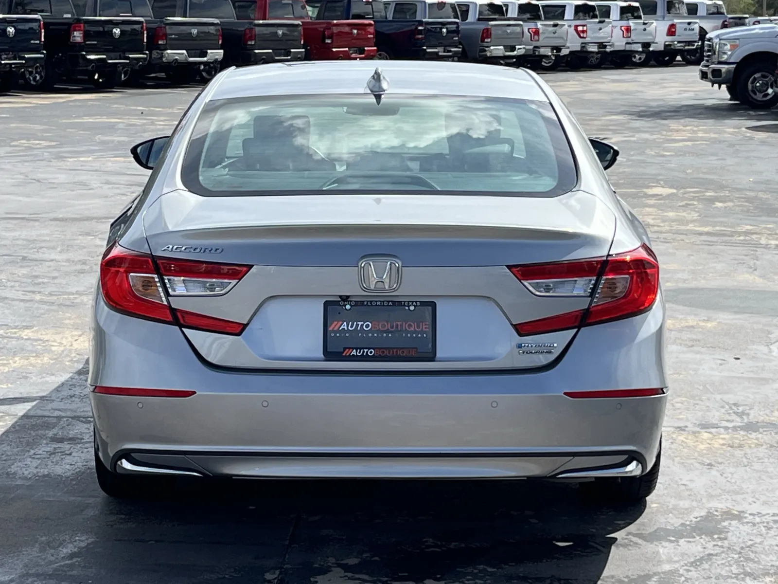 Honda Accord photo 8