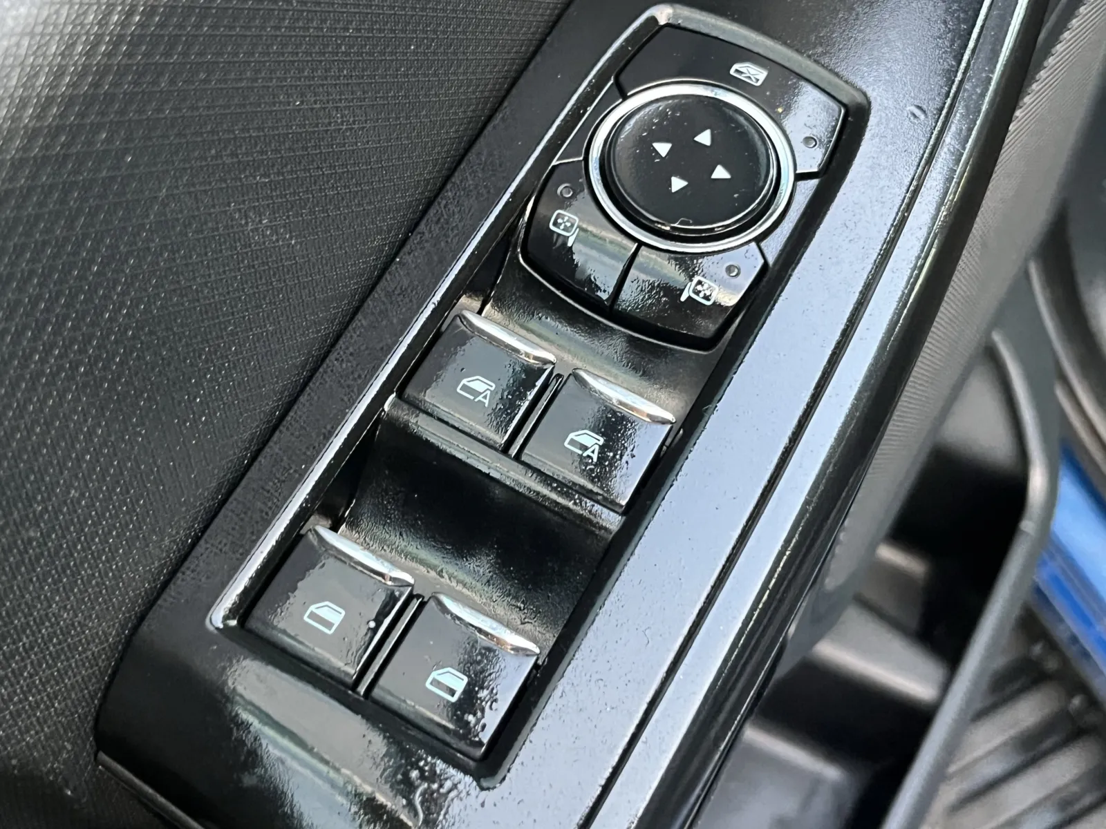 Ford F-150 photo 22
