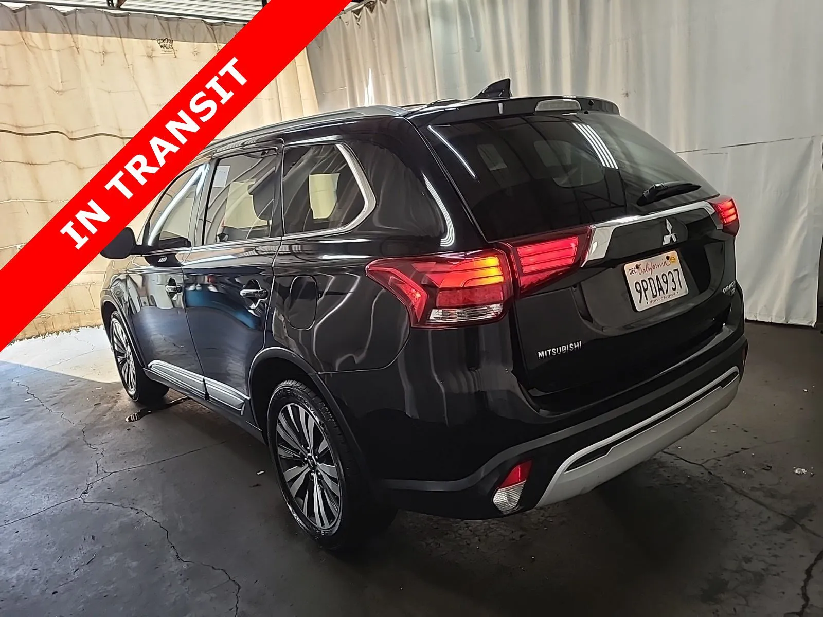 Mitsubishi Outlander photo 3