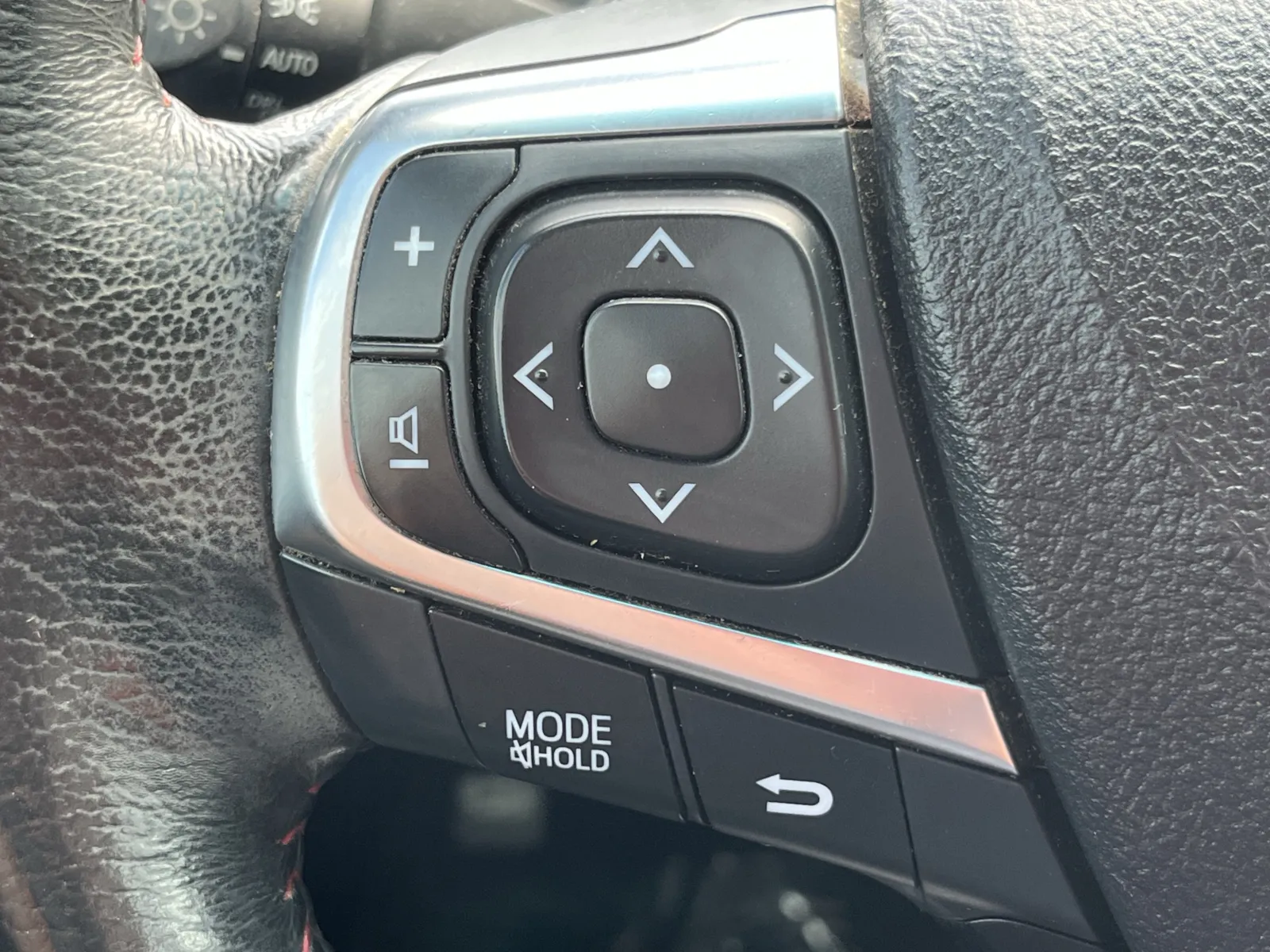 Toyota Camry photo 16