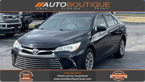 Black 2017 Toyota Camry LE for sale in Alvin, TX
