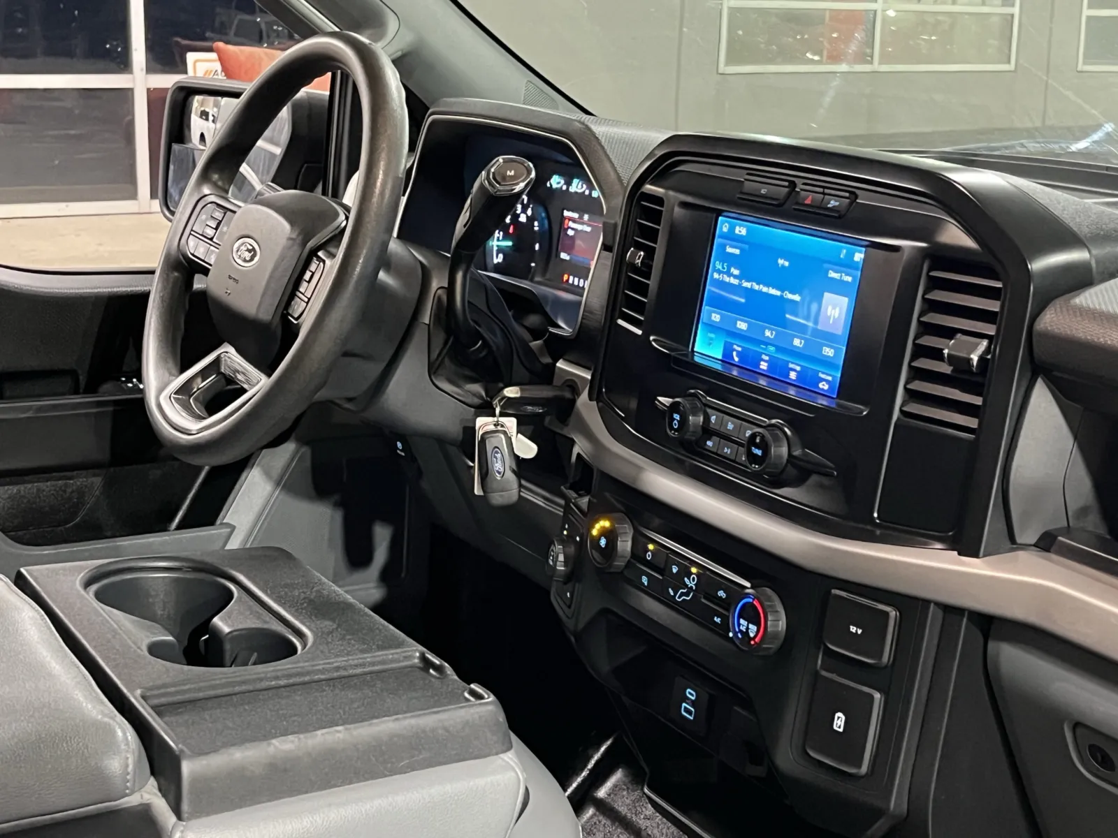 Ford F-150 photo 13