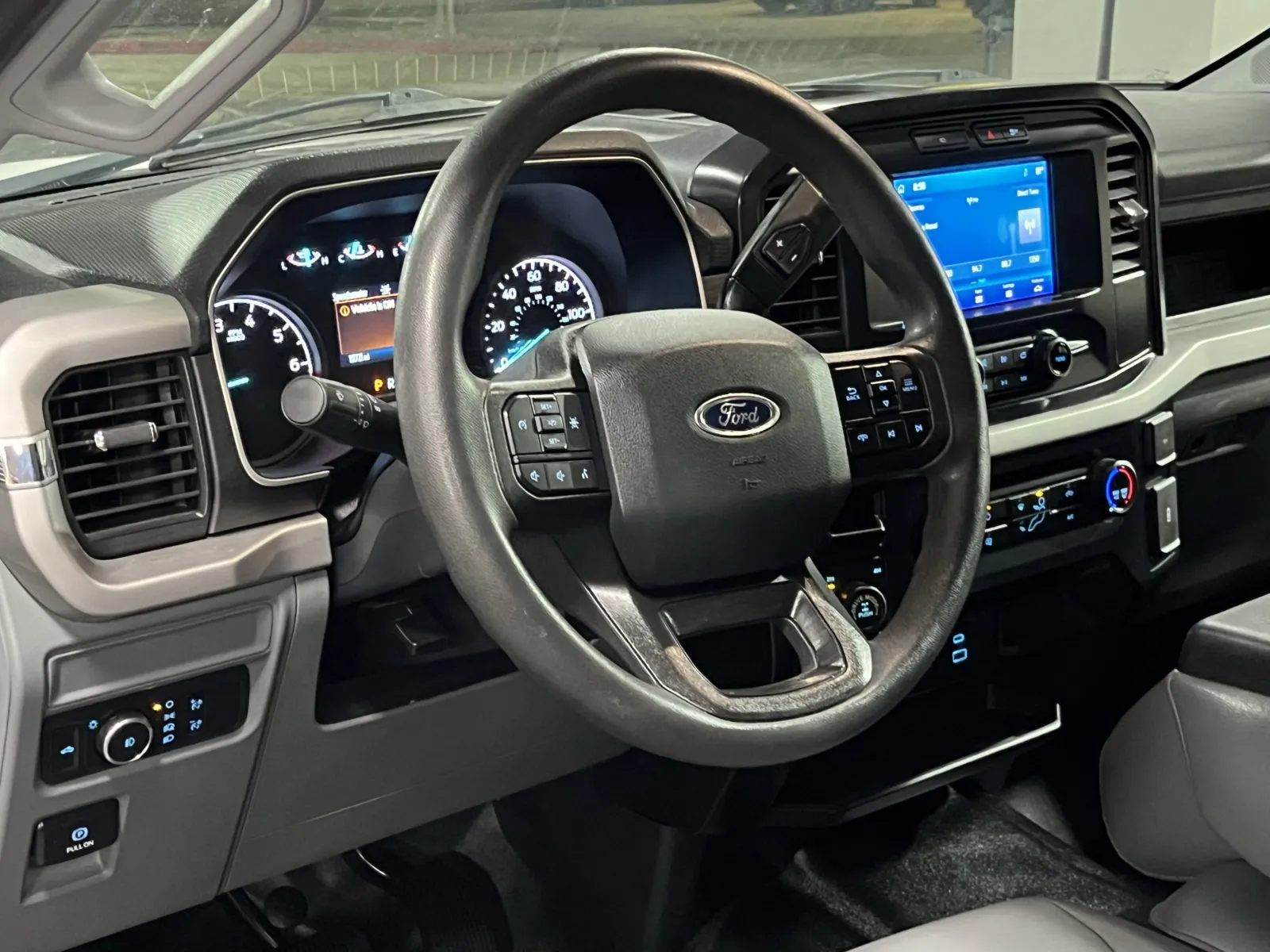 Ford F-150 photo 12
