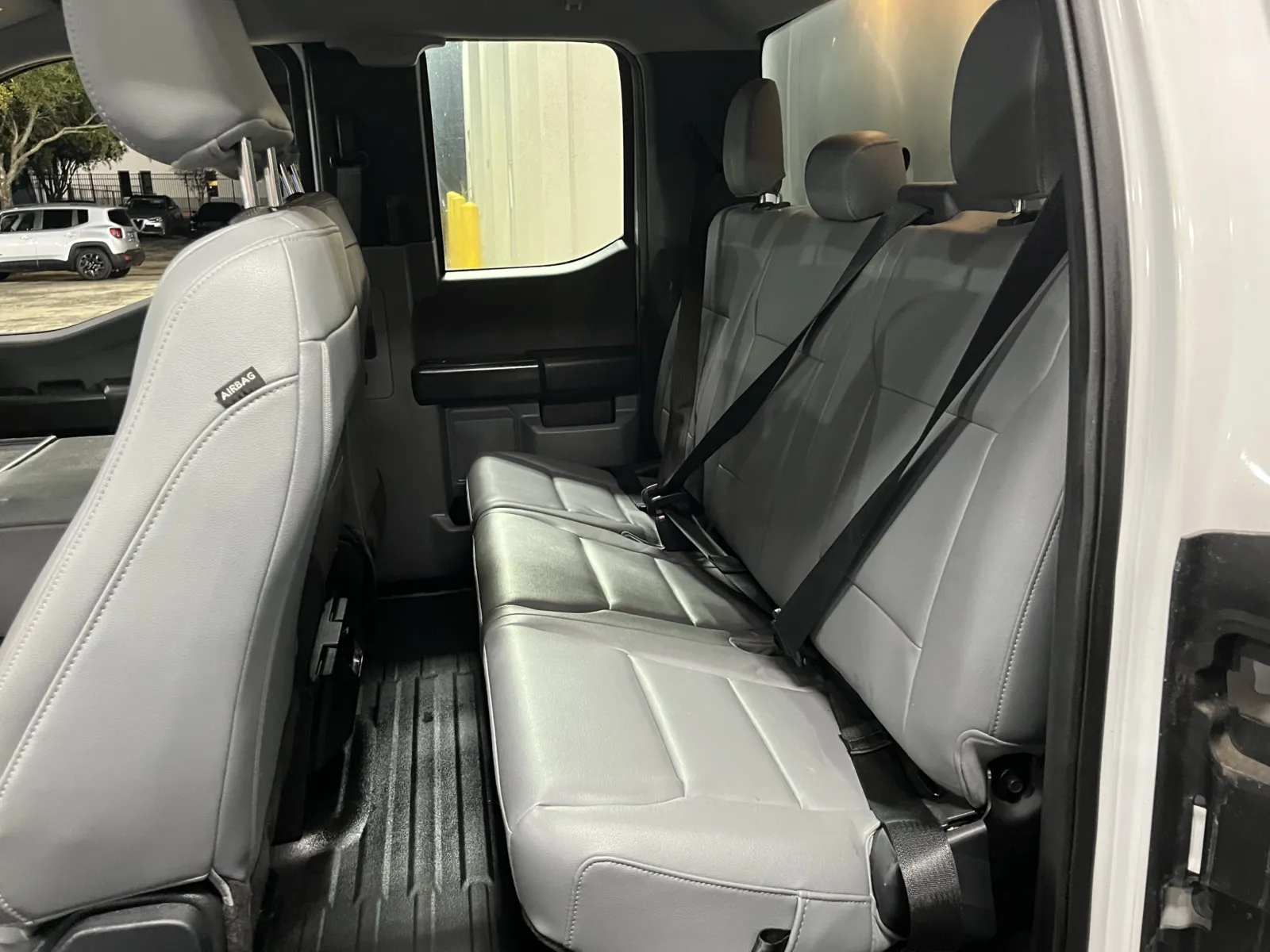 Ford F-150 photo 25