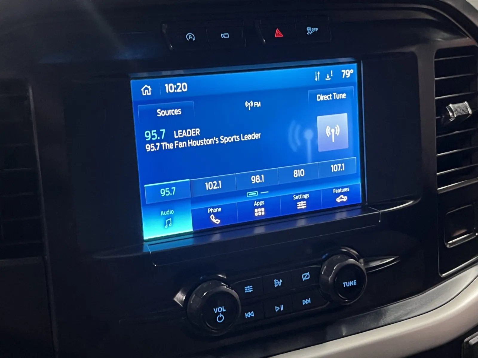 Ford F-150 photo 6