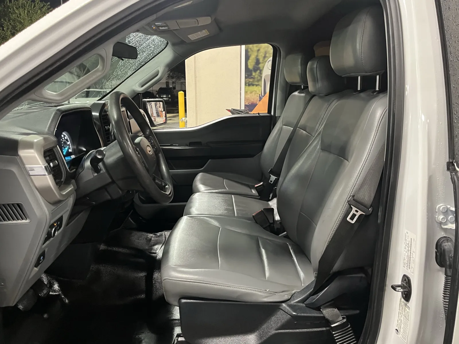 Ford F-150 photo 23