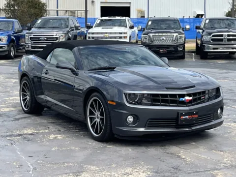 Photos of 2011 Chevrolet Camaro 2SS for sale in Alvin, TX at Auto Boutique Texas