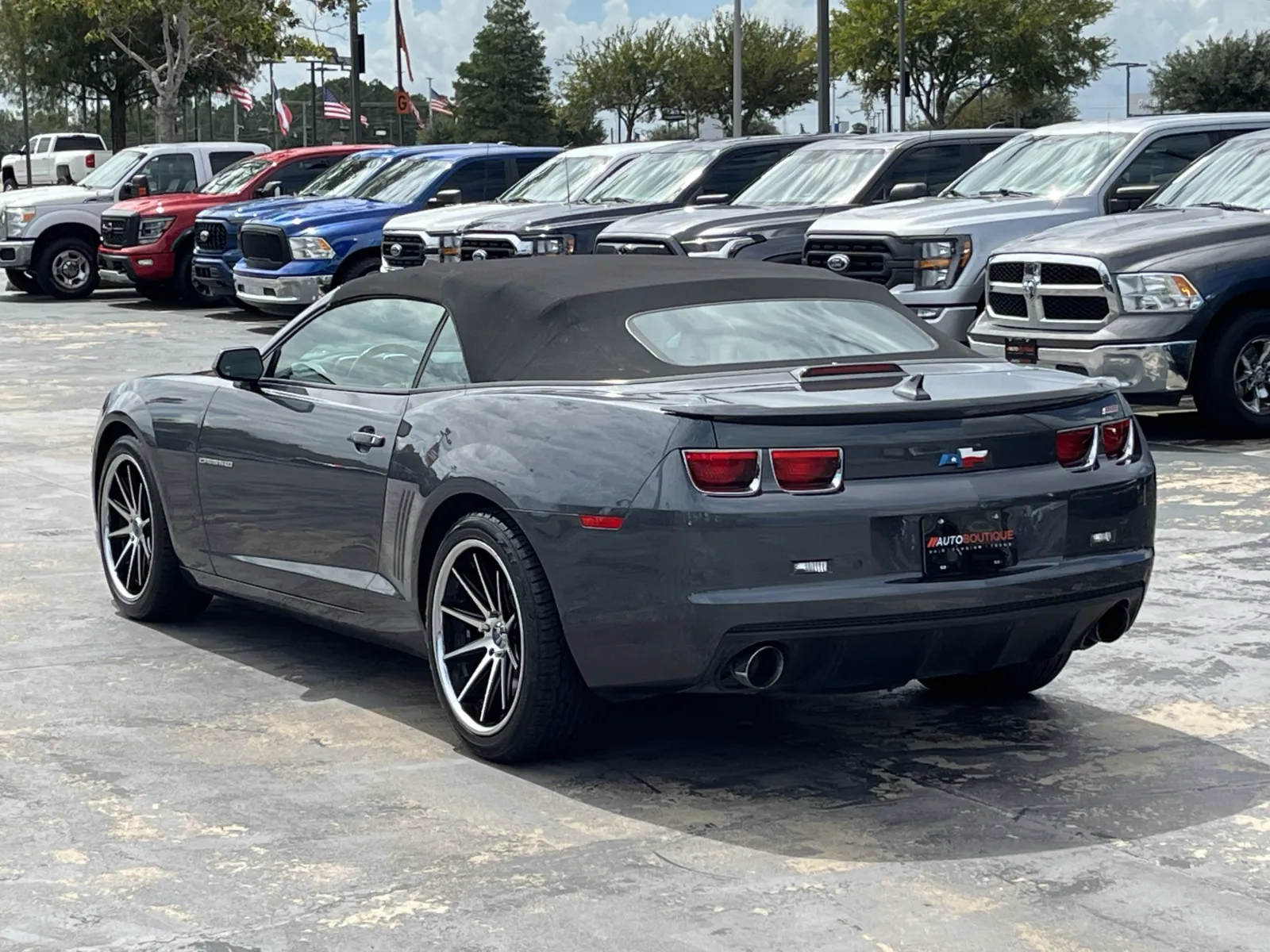Chevrolet Camaro photo 8