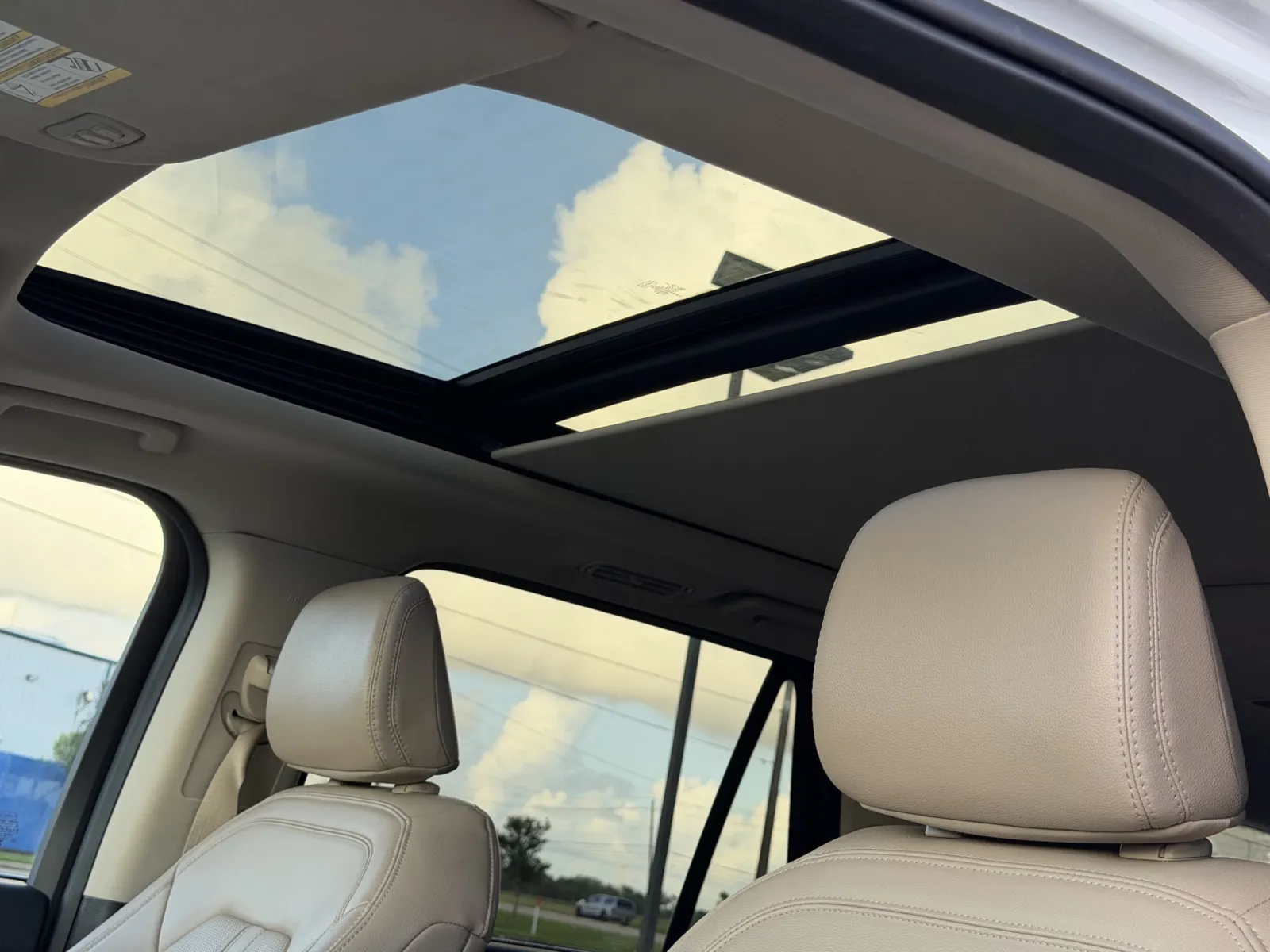Ford Expedition MAX photo 29