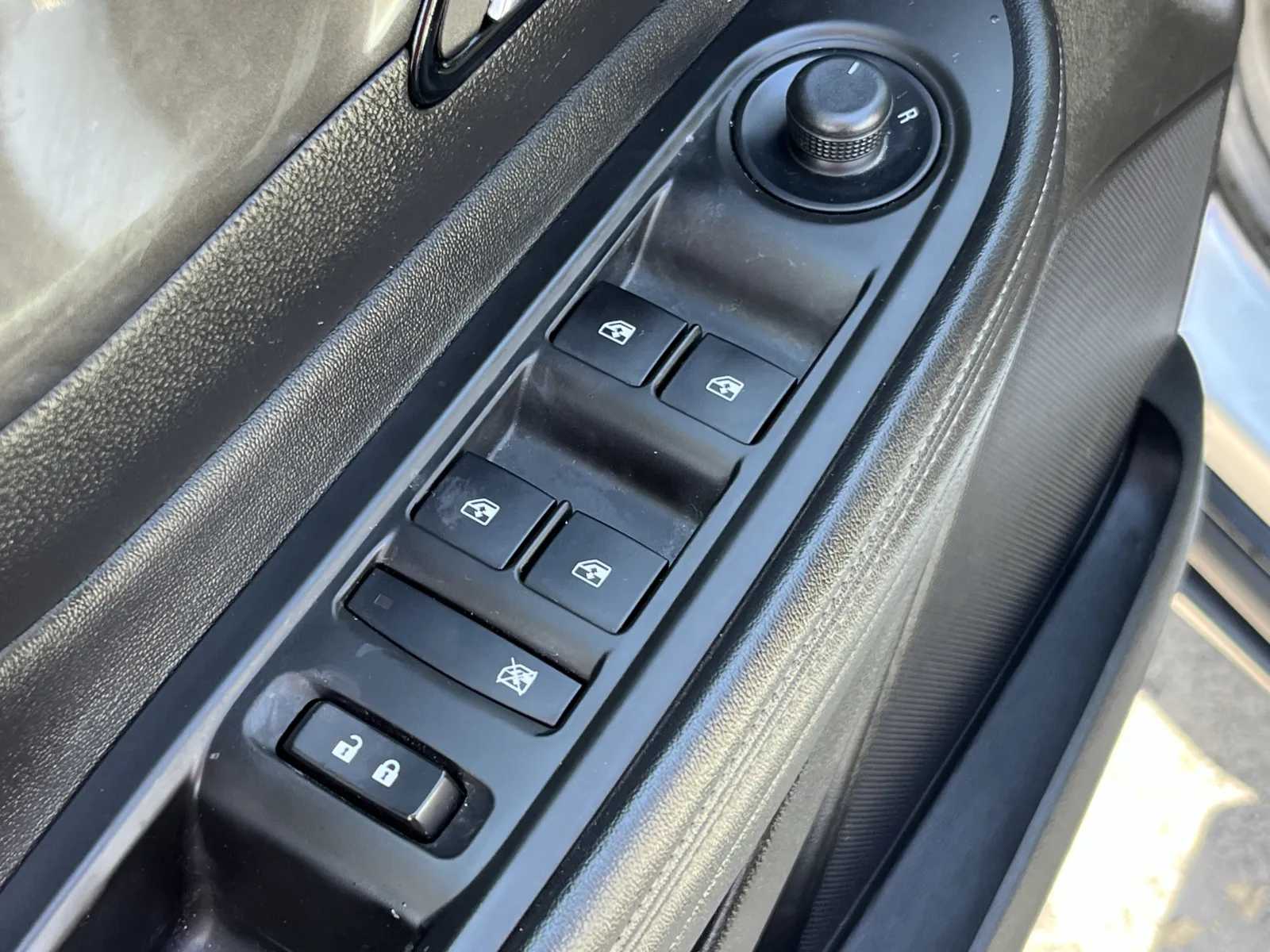 Buick Encore photo 21