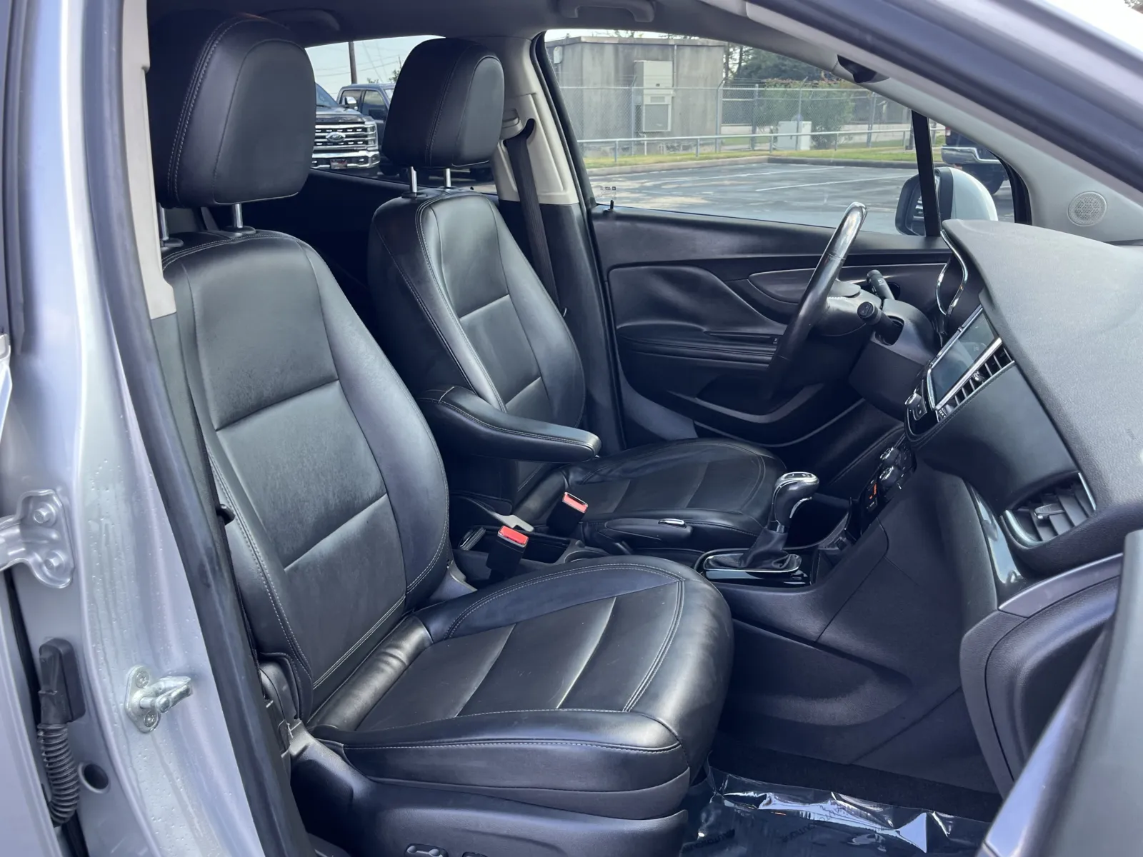 Buick Encore photo 24