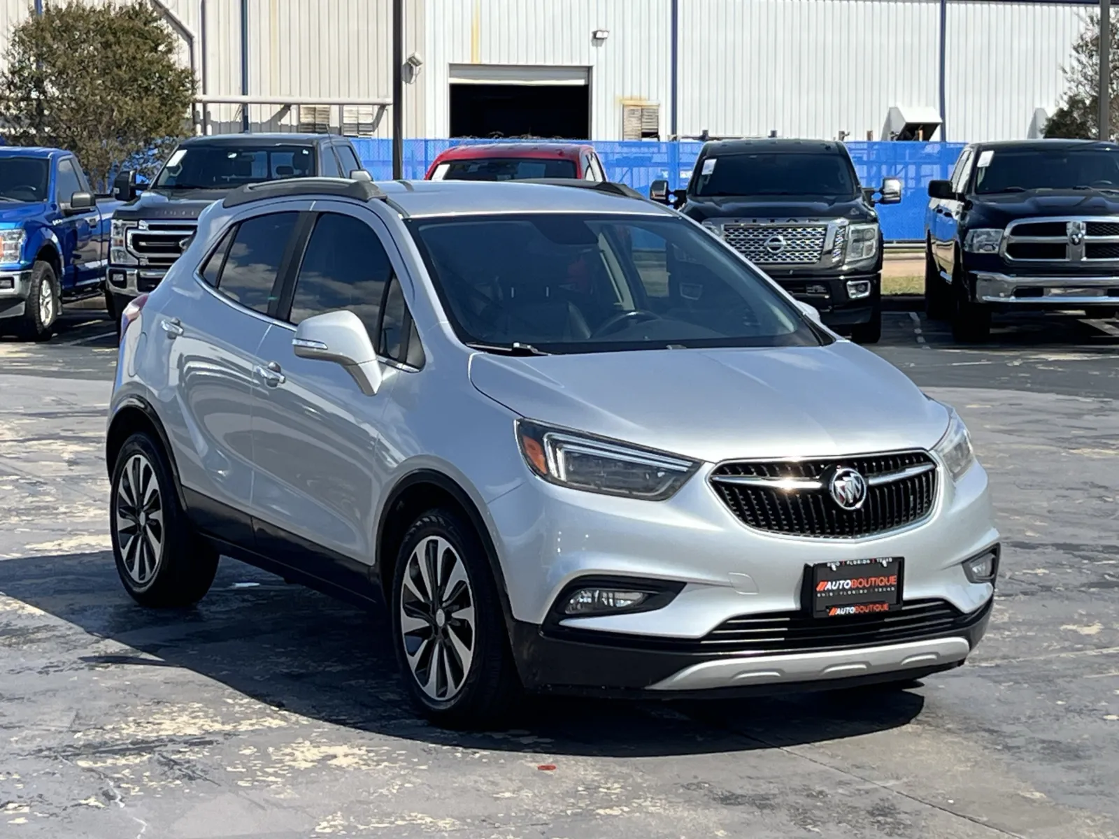 Buick Encore photo 3