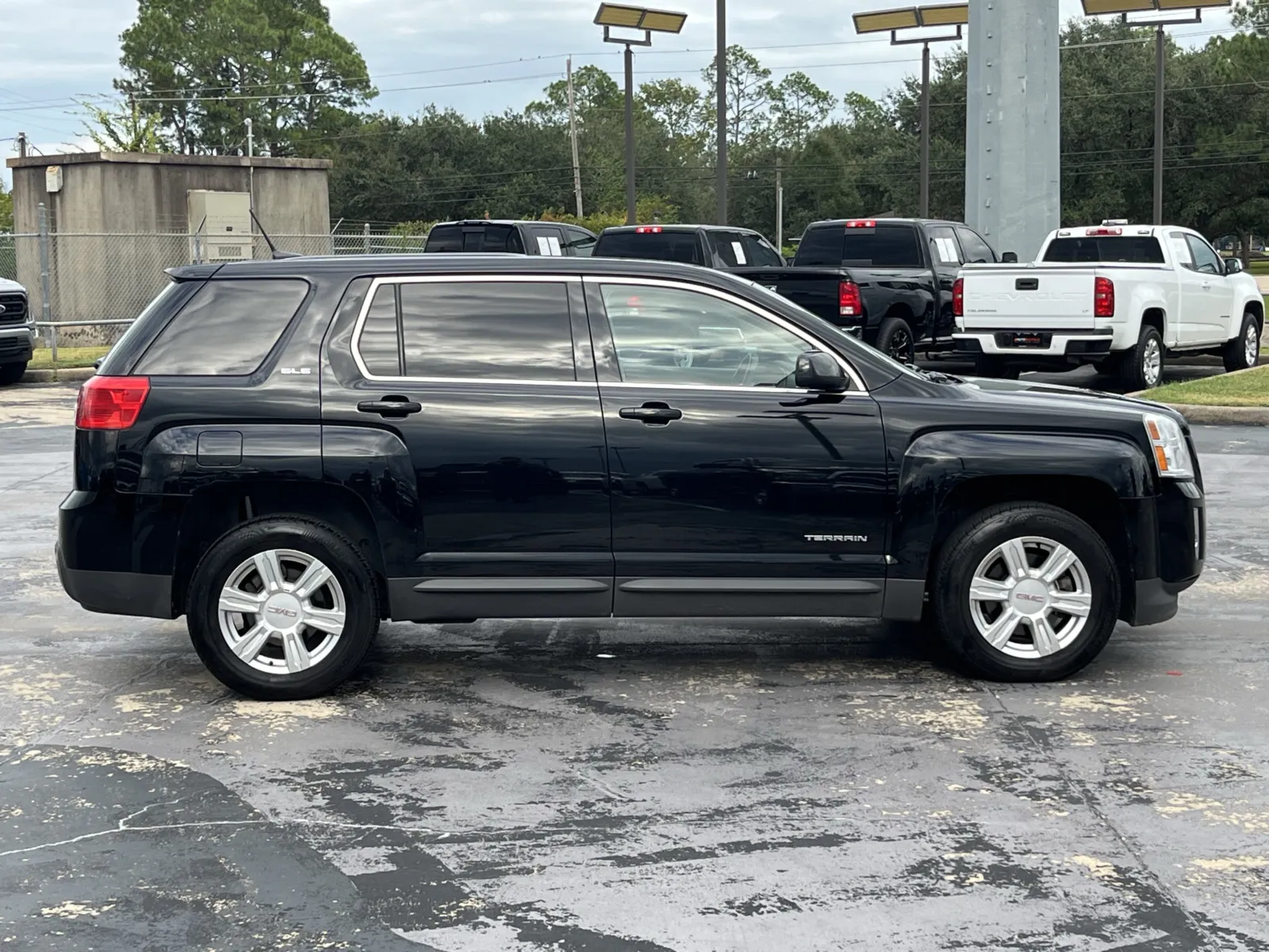 GMC Terrain photo 11