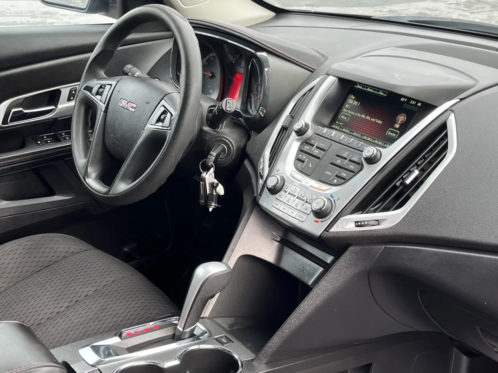 GMC Terrain photo 13