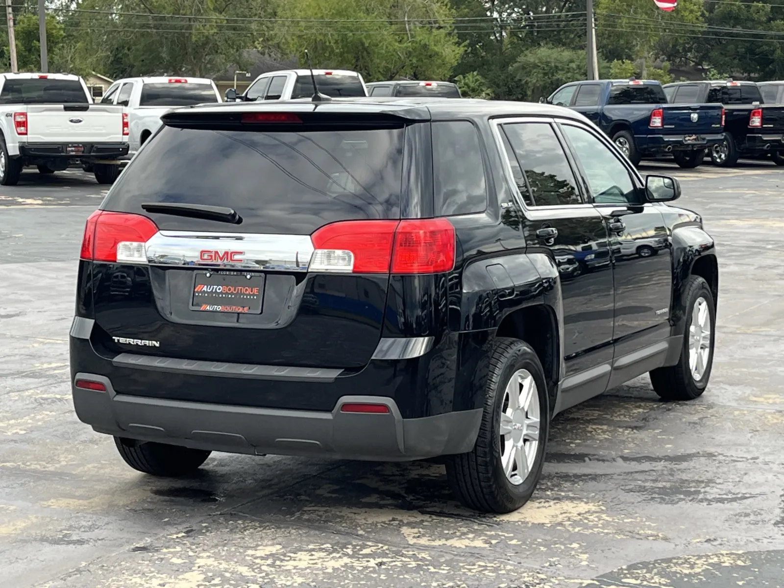 GMC Terrain photo 9