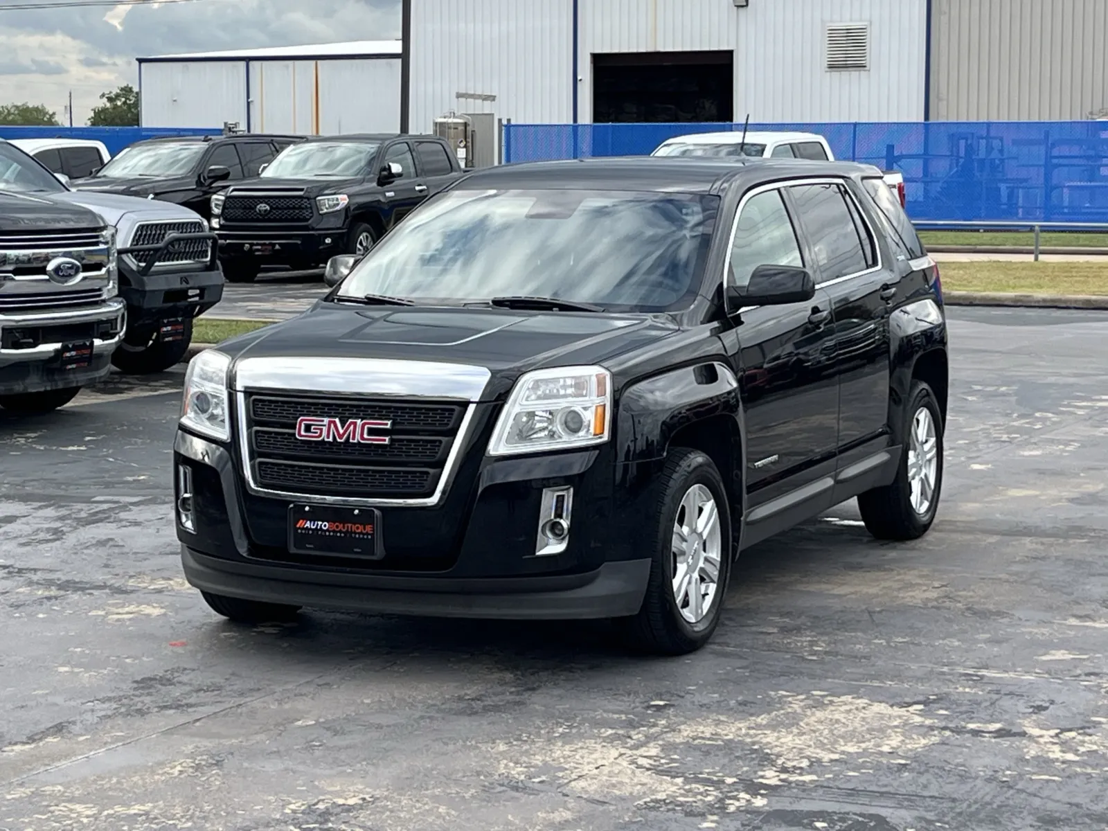 GMC Terrain photo 2