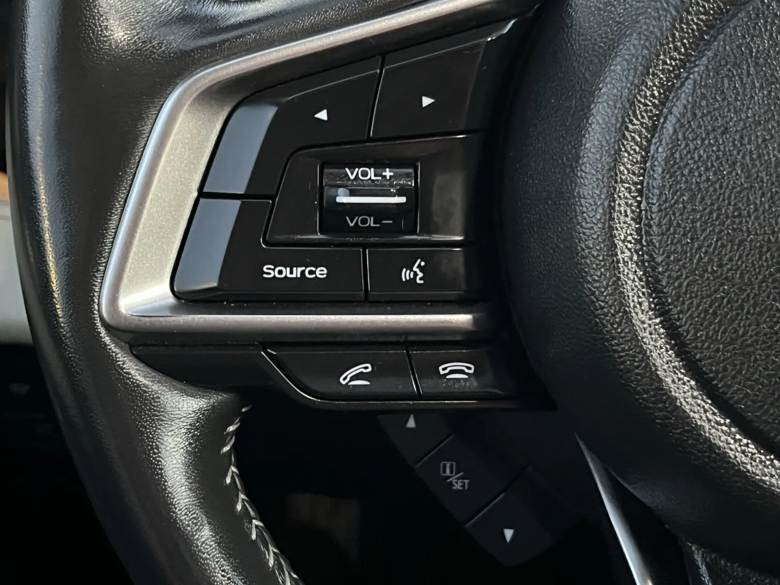 Subaru Ascent photo 18
