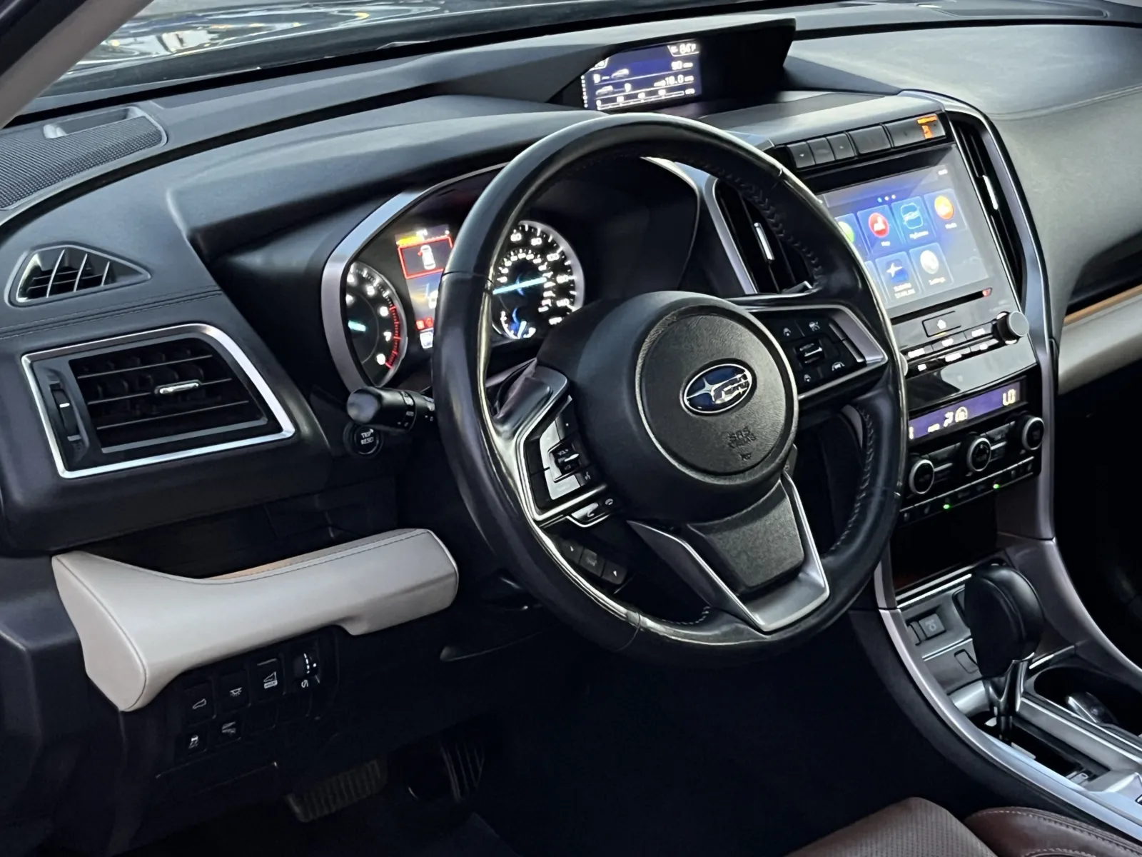Subaru Ascent photo 14