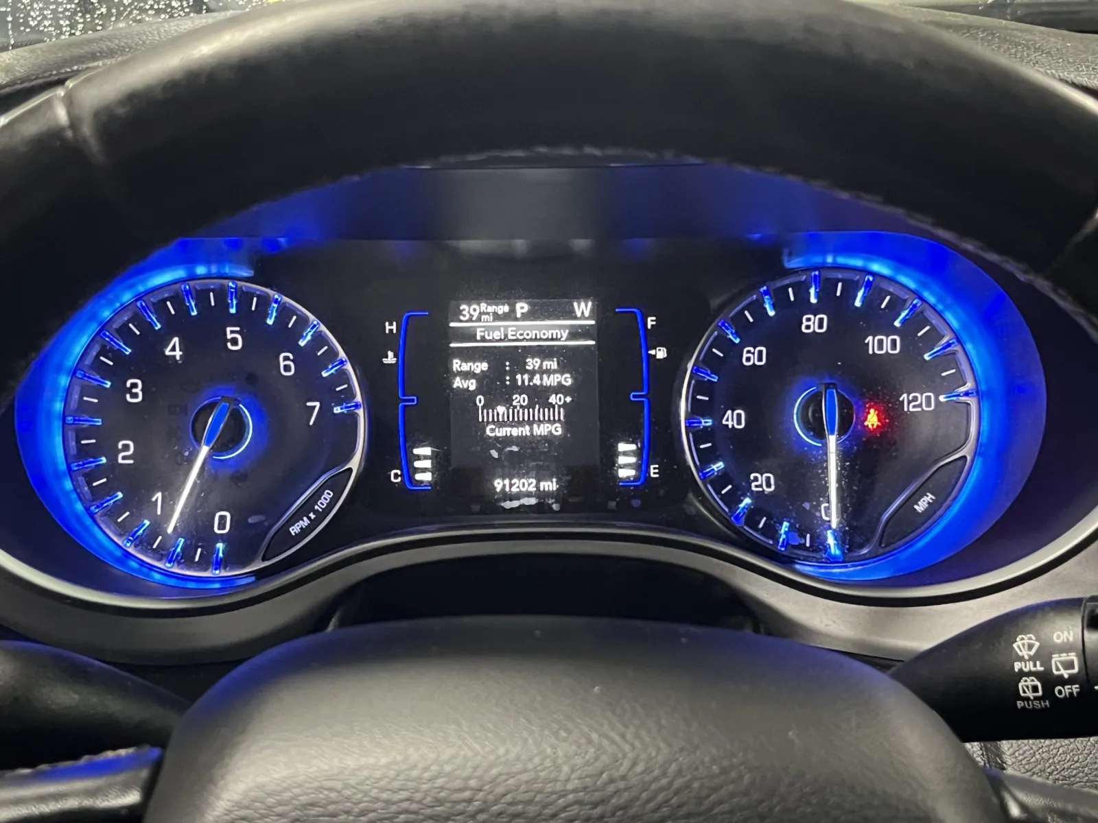 Chrysler Pacifica photo 19