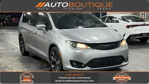 Silver 2019 Chrysler Pacifica Touring Plus for sale in Alvin, TX